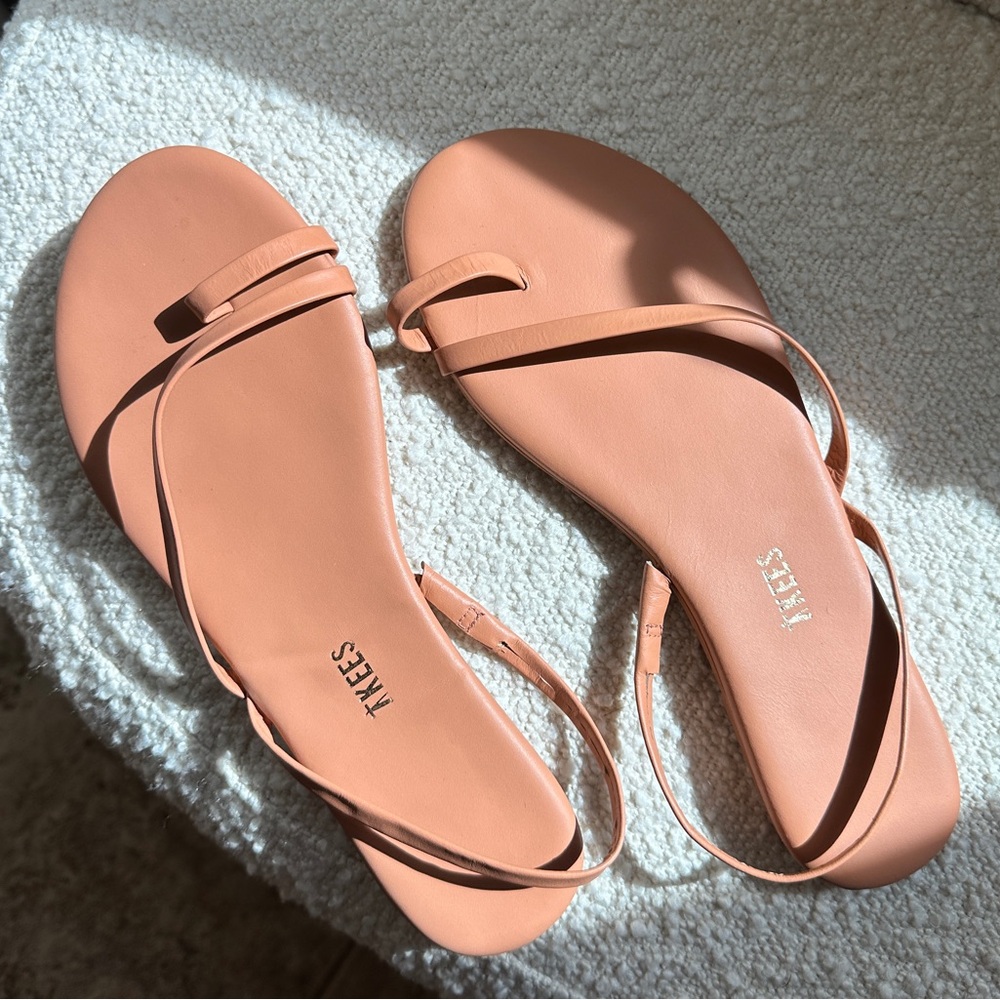 Never worn TKEES sandals